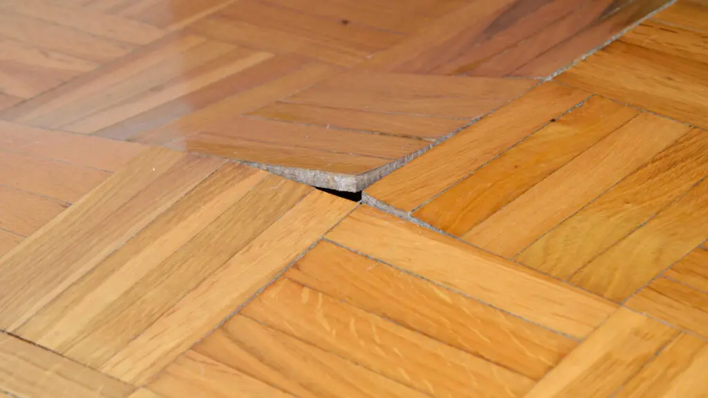 An image of a broken floor.